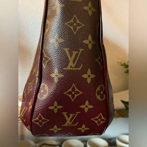 SOLD $1350 - Picture 10 of 16